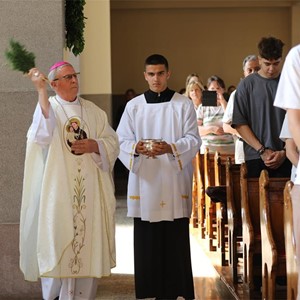 Blagoslov crkve Srca Isusova na Šalati i misa zahvalnica za školsku godinu u NKG-u